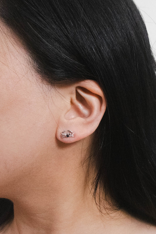 Bay Crab Earrings | Silver