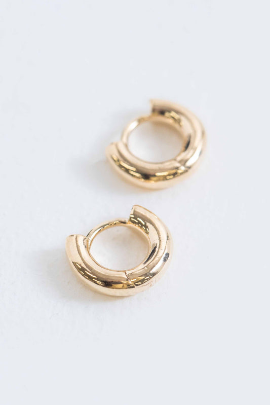 Mini Bolded Huggie Hoop Earrings | Gold