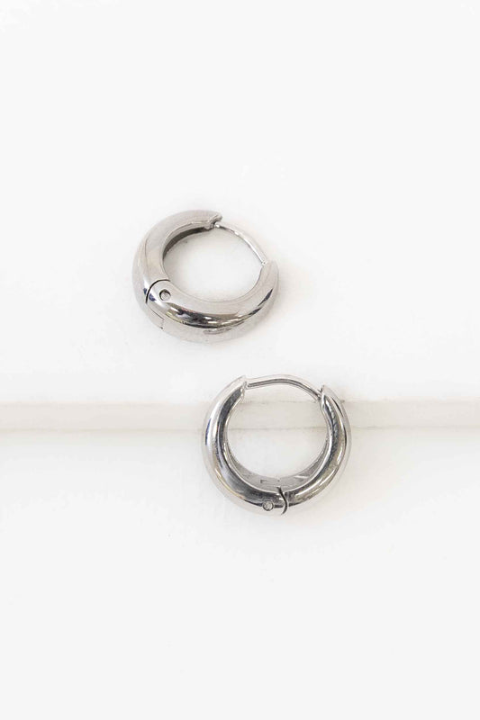 Minimal 14mm Hoop Earrings | Silver
