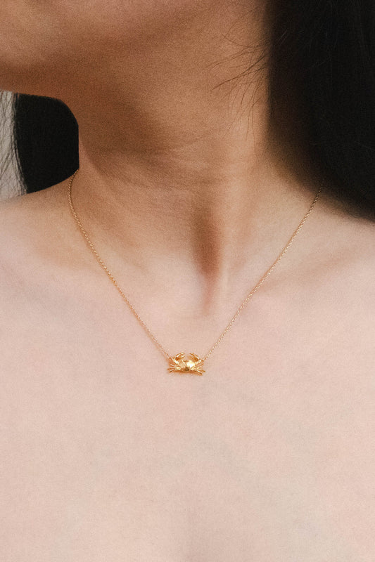 Bay Crab Necklace | Gold