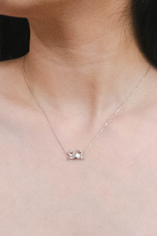 Bay Crab Necklace | Silver