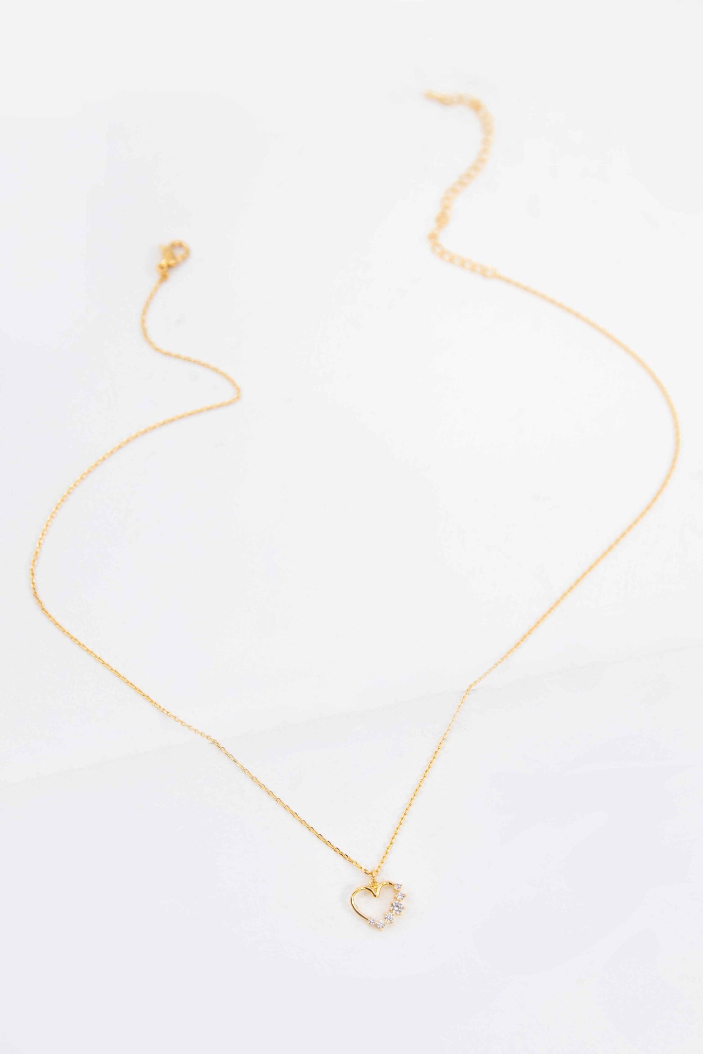 Classic Heart Stone Necklace | Gold