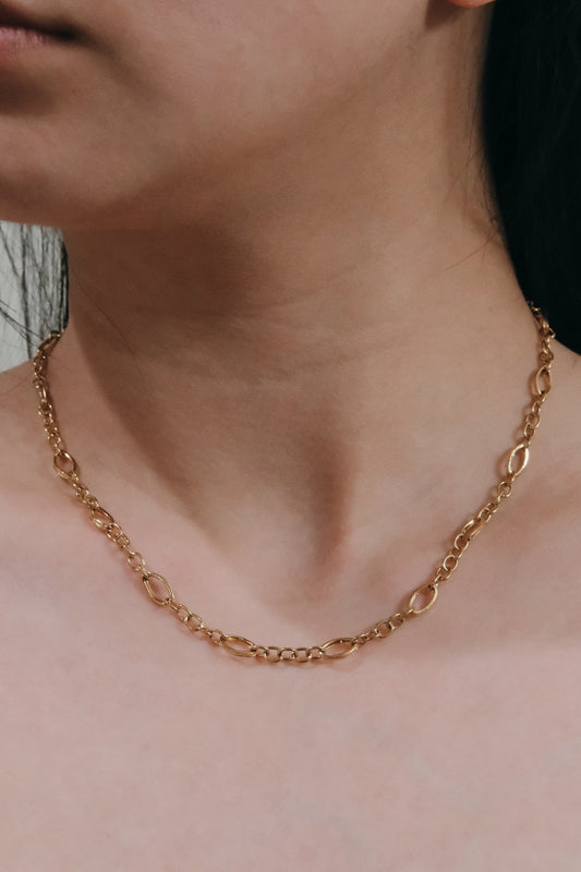 Spaced Oval Link Necklace | Gold