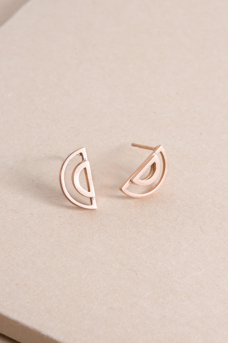 Echo Beam Semi-Circle Earrings | Rose Gold (14K)
