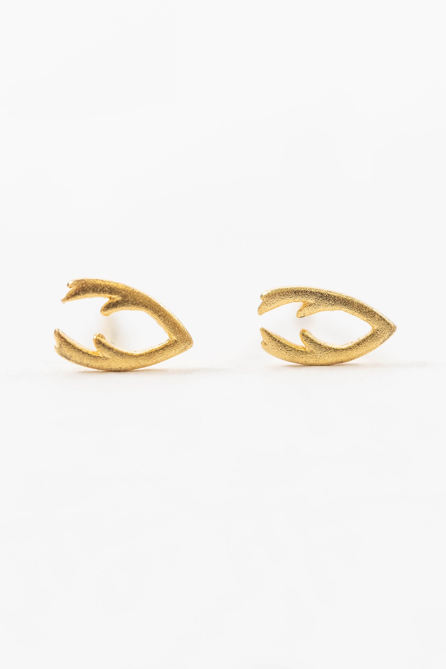 Tiny Antler Earrings | Gold (14K)