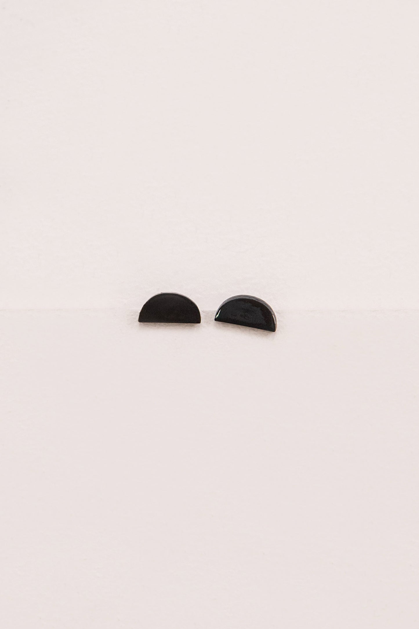 Porsha Semi Circle Stud Earrings | Black