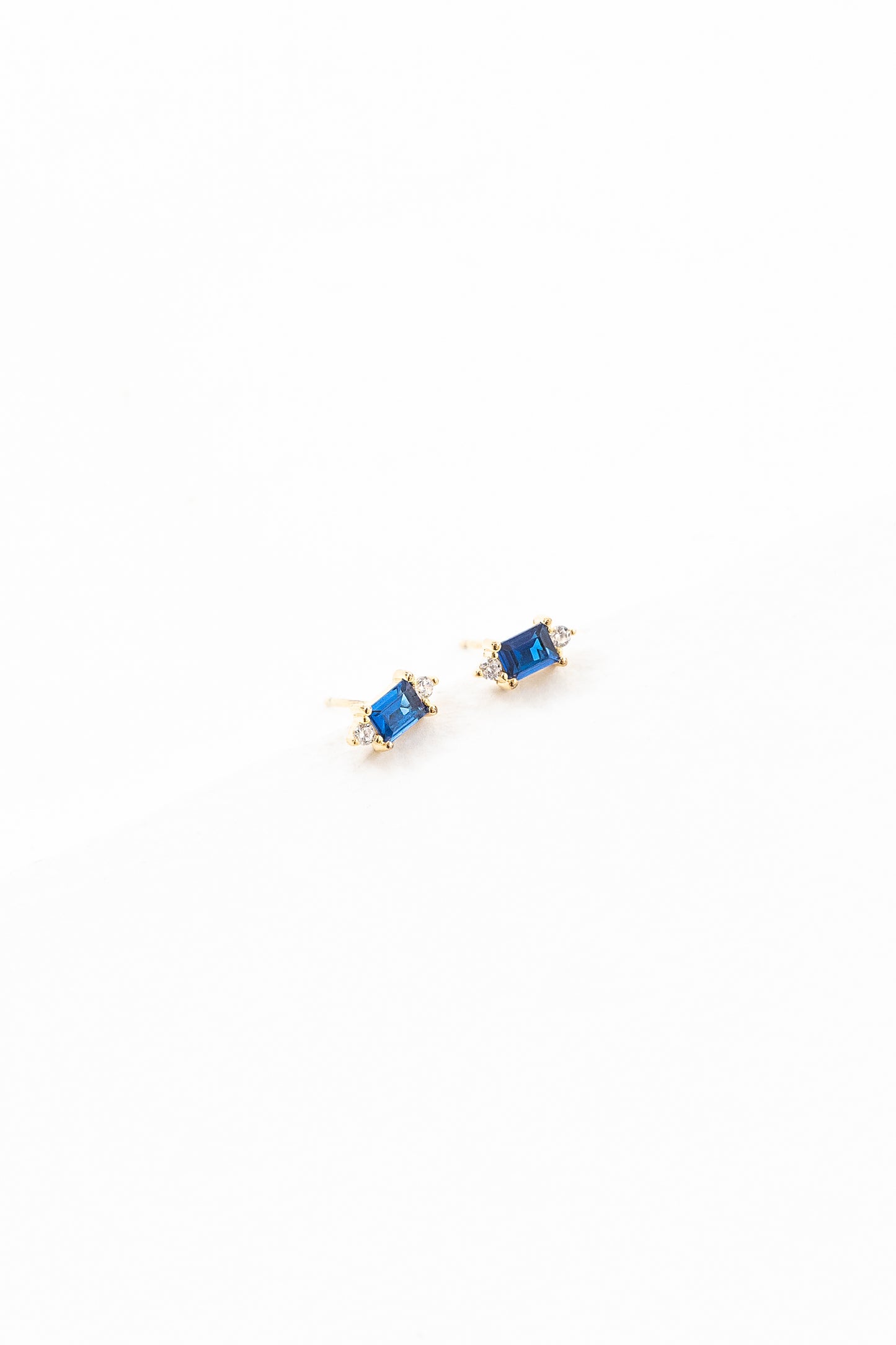 Kept Treasure Stud Earrings (14K)