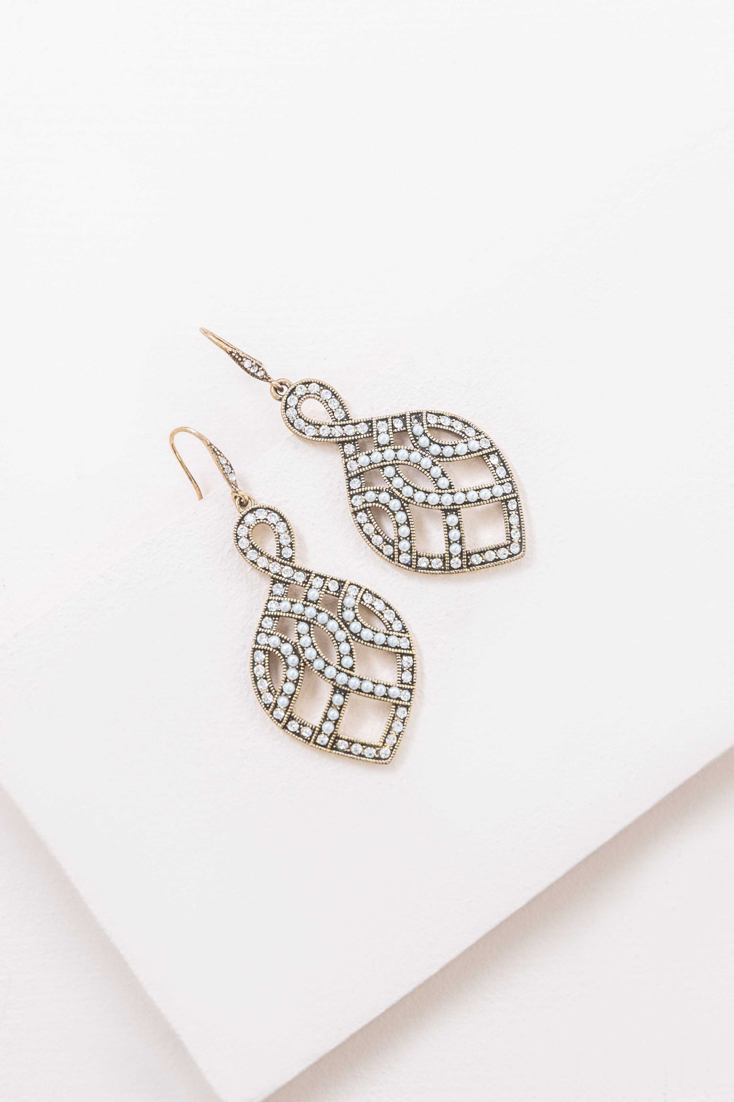 Pearl Weave Golden Earrings