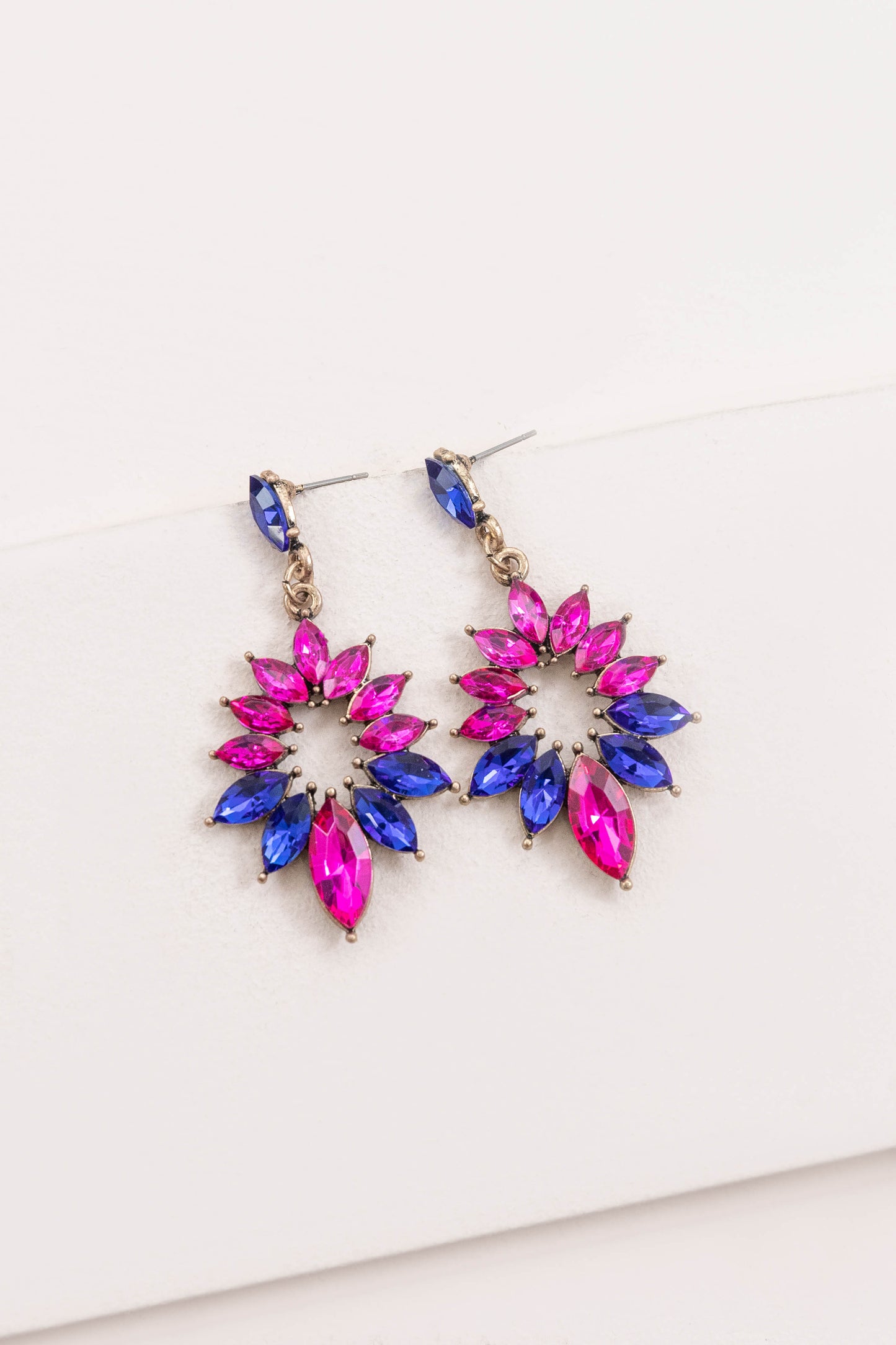 Nighttide Ink Dangle Earrings | Magenta