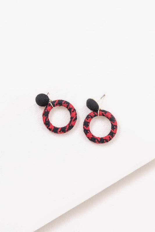 Go Getter Houndstooth Earrings | Red