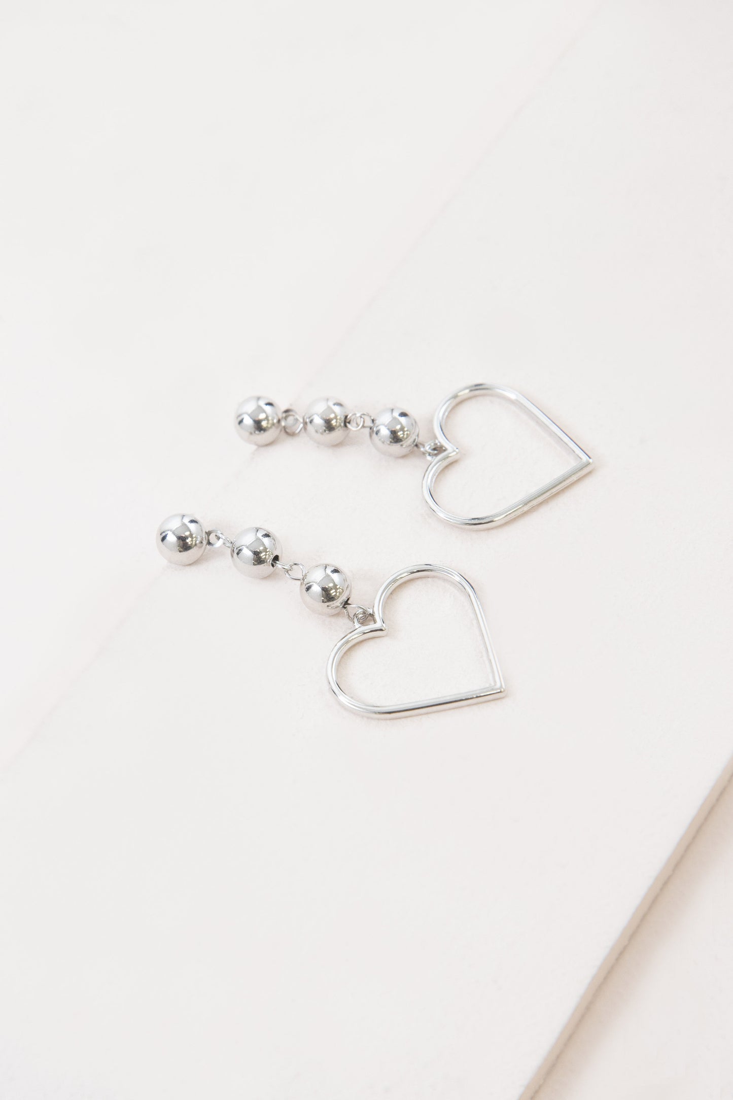 It's a Fling Drop Earrings | Silver