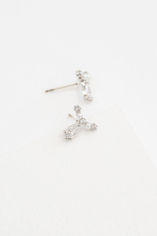 Doting Pearl Stone Earrings | Silver (sterl.)