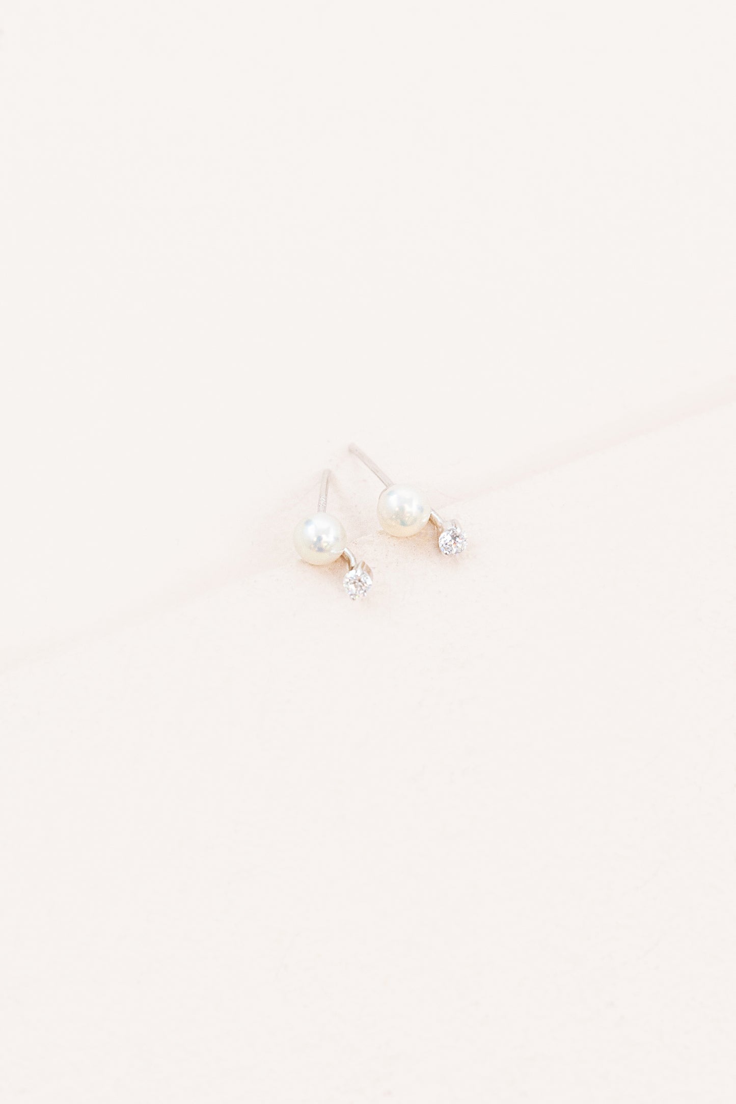 Chantilly Pearl Earrings (Sterling Silver)