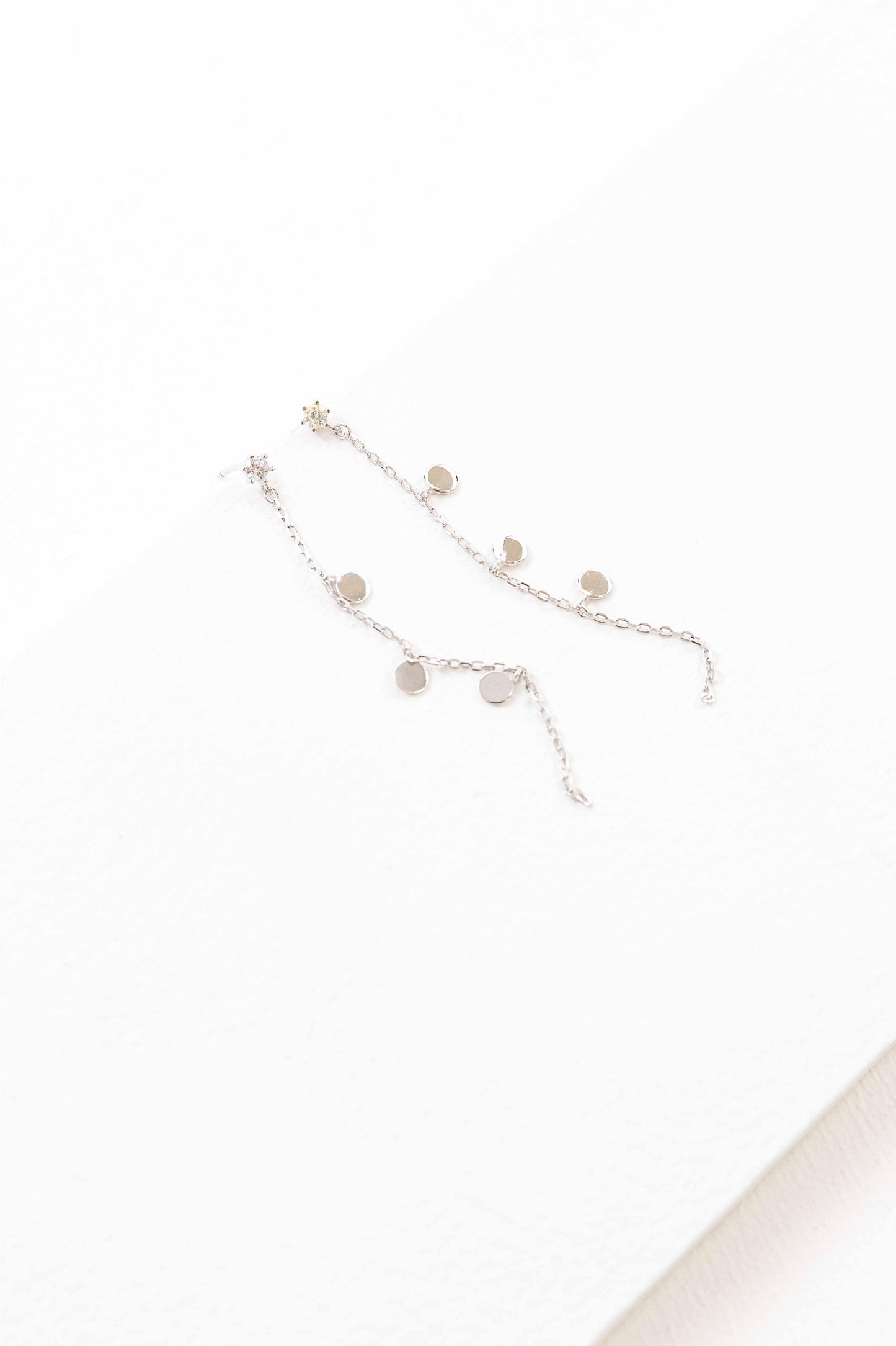 Mini Dot Dangle Earrings | Silver (sterl.)
