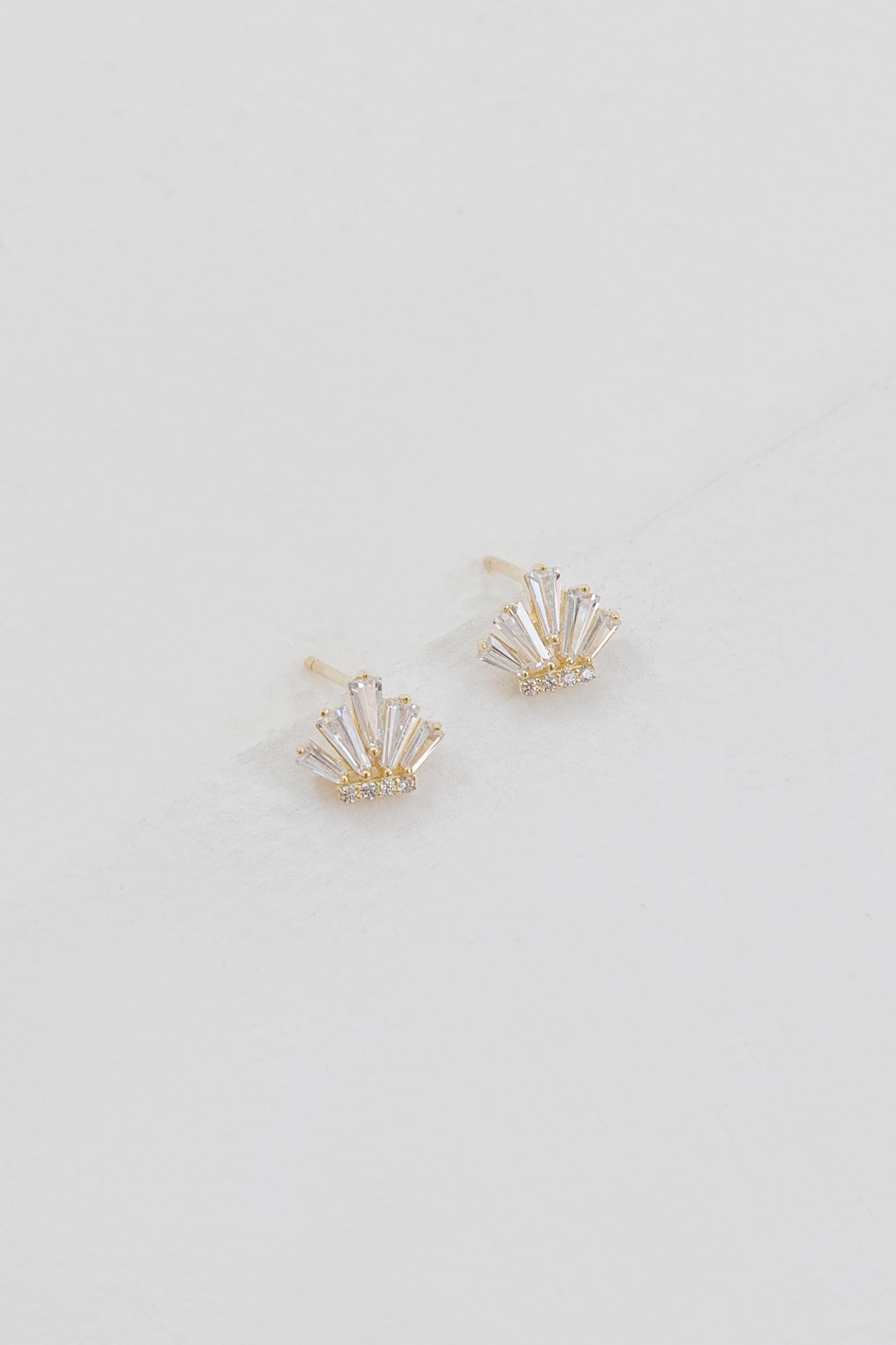 Mini Queen Earrings (14K)