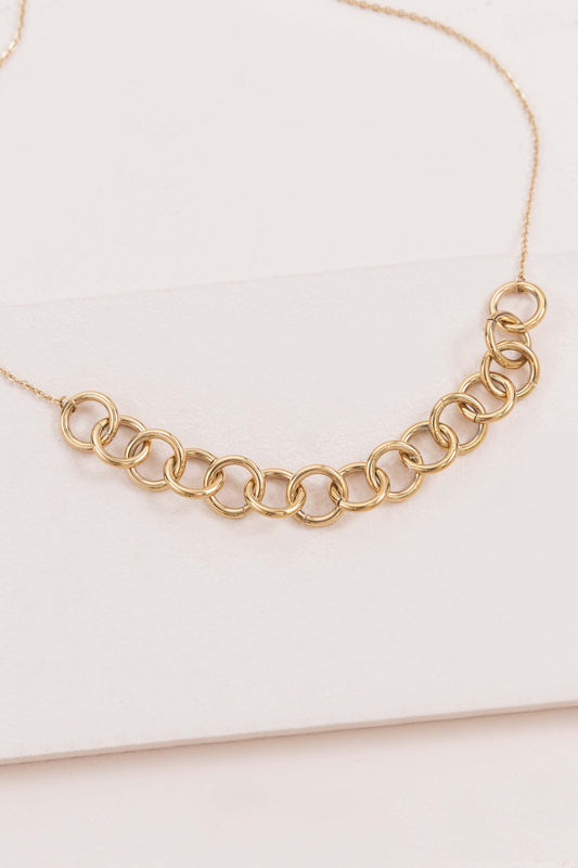 Interlocking Circles Necklace (18K)