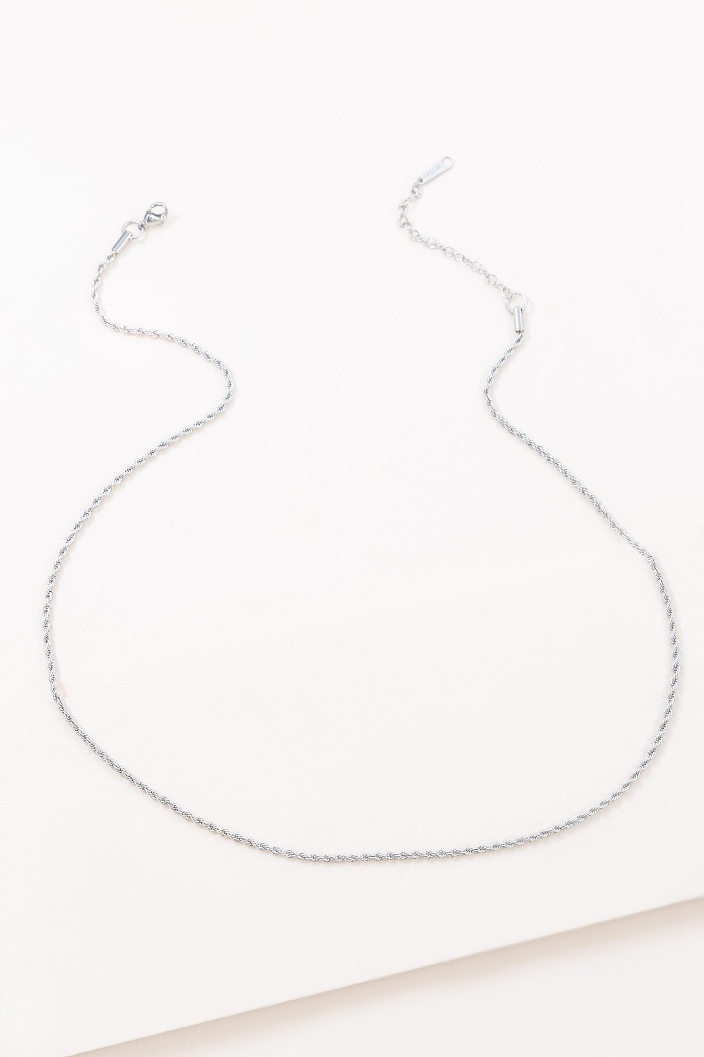 Twist Around Necklace | Silver