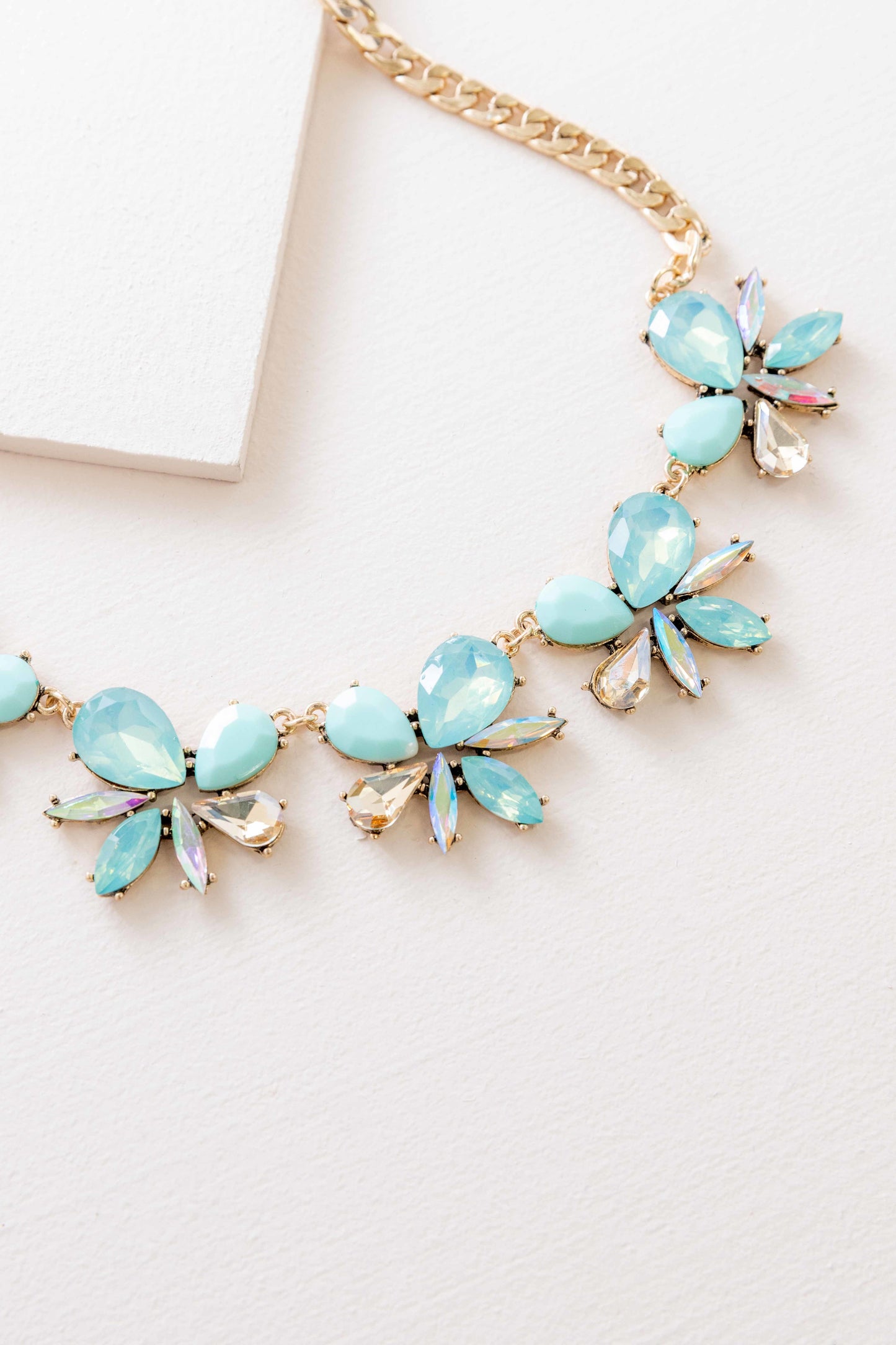 Dare to Dream Shimmer Necklace | Jade