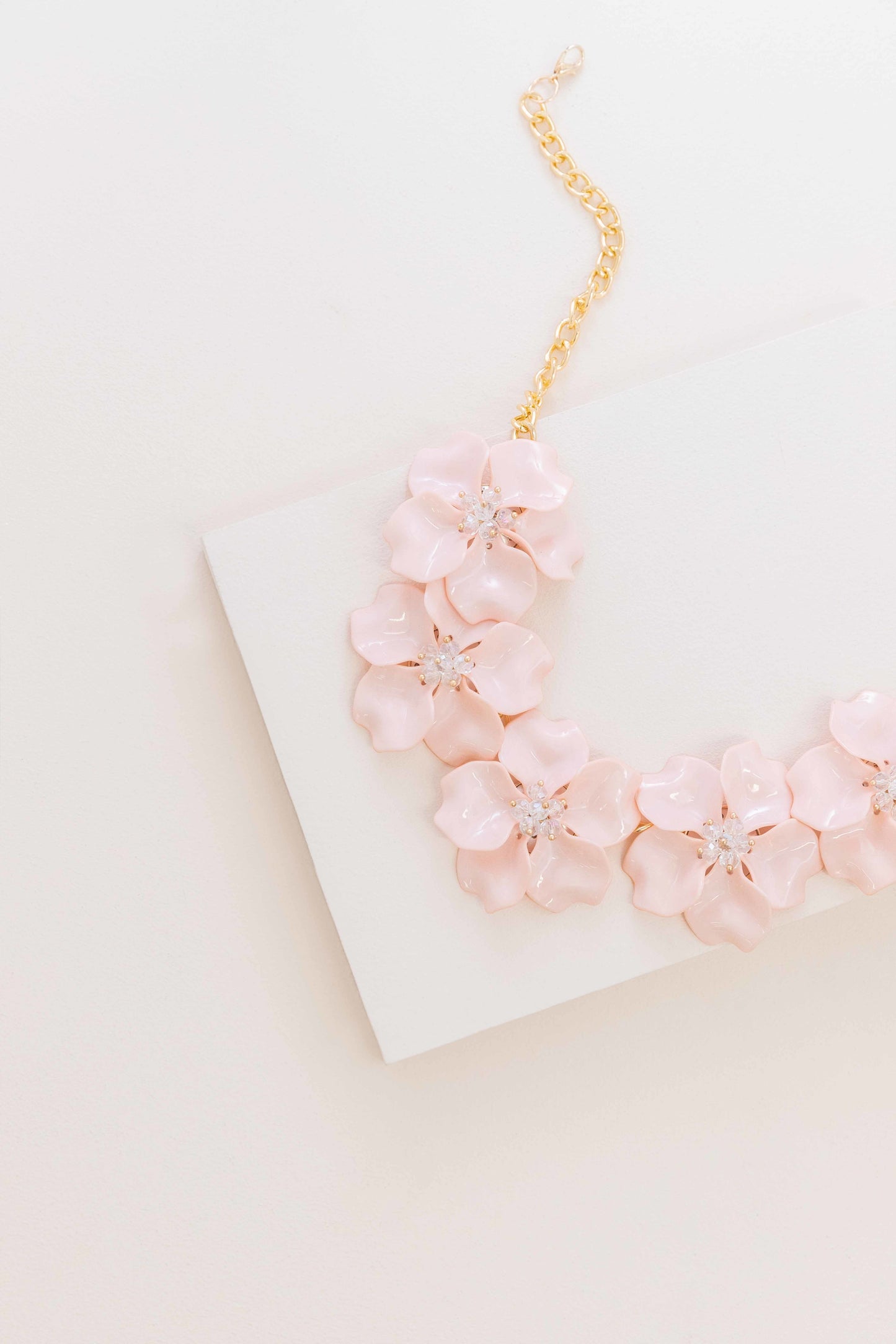 Fresh Flowers Necklace | Baby Pink