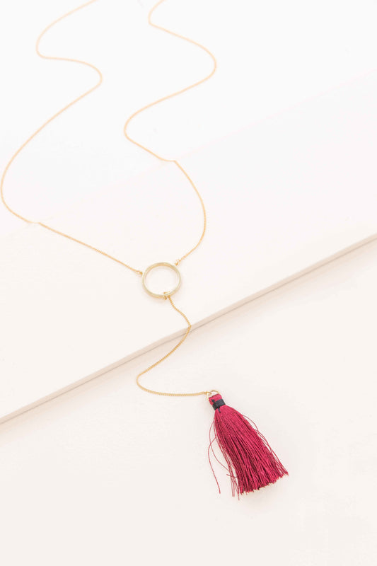 Remia Tassel Y-Necklace | Maroon