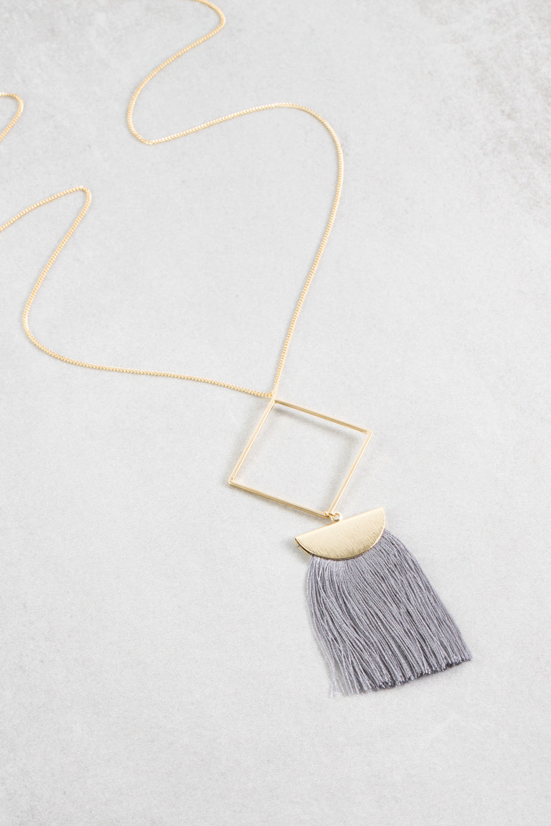 Rift Tassel Necklace | Gray
