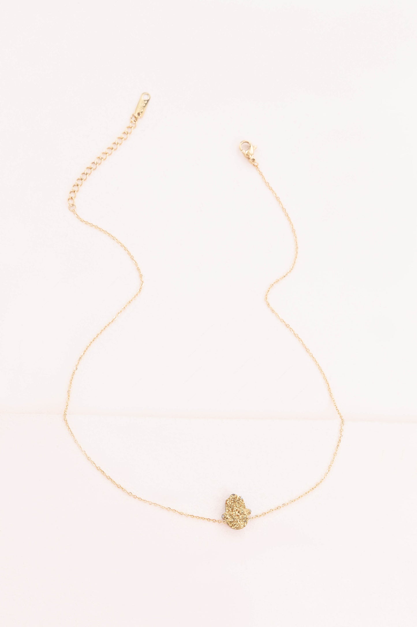 Hamsa Hand Druzy Necklace | Dusty Gold (14K)
