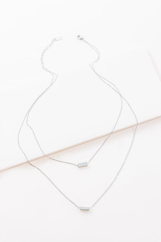 Strike a Pose Bar Layered Necklace | Silver