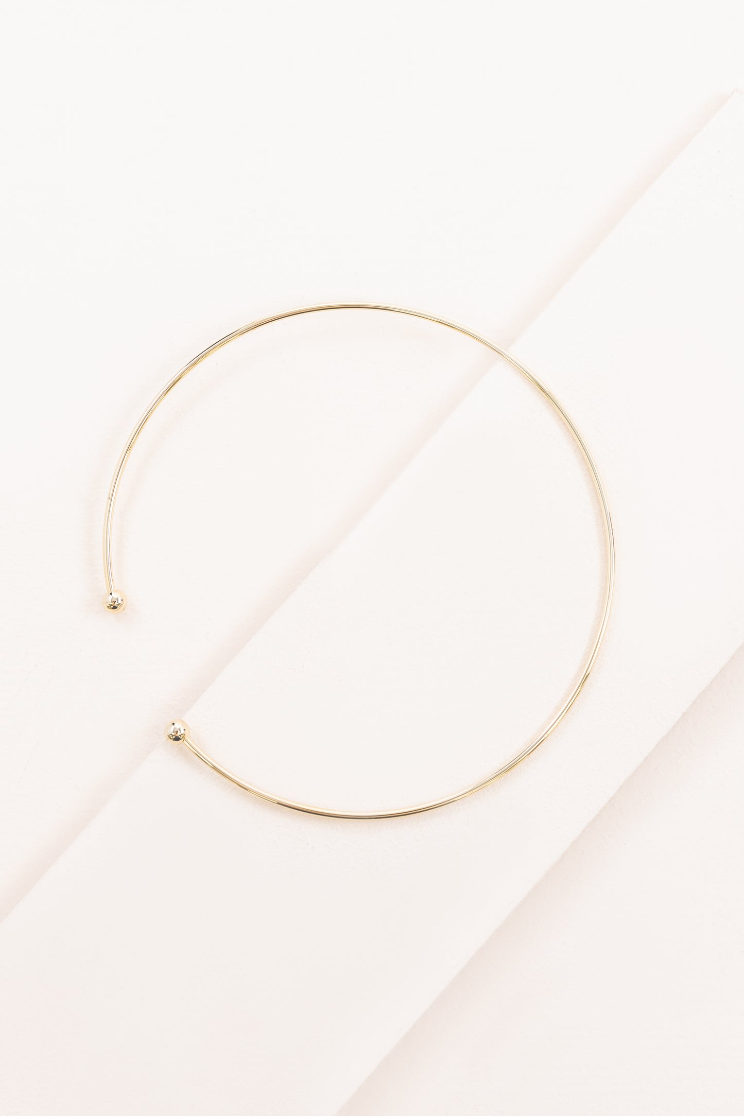 Minimalist Sphere Choker