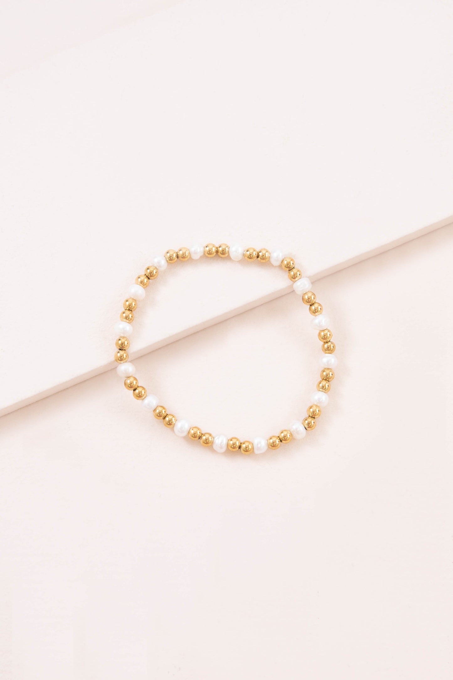 Gold Pearl Bracelet (14K)