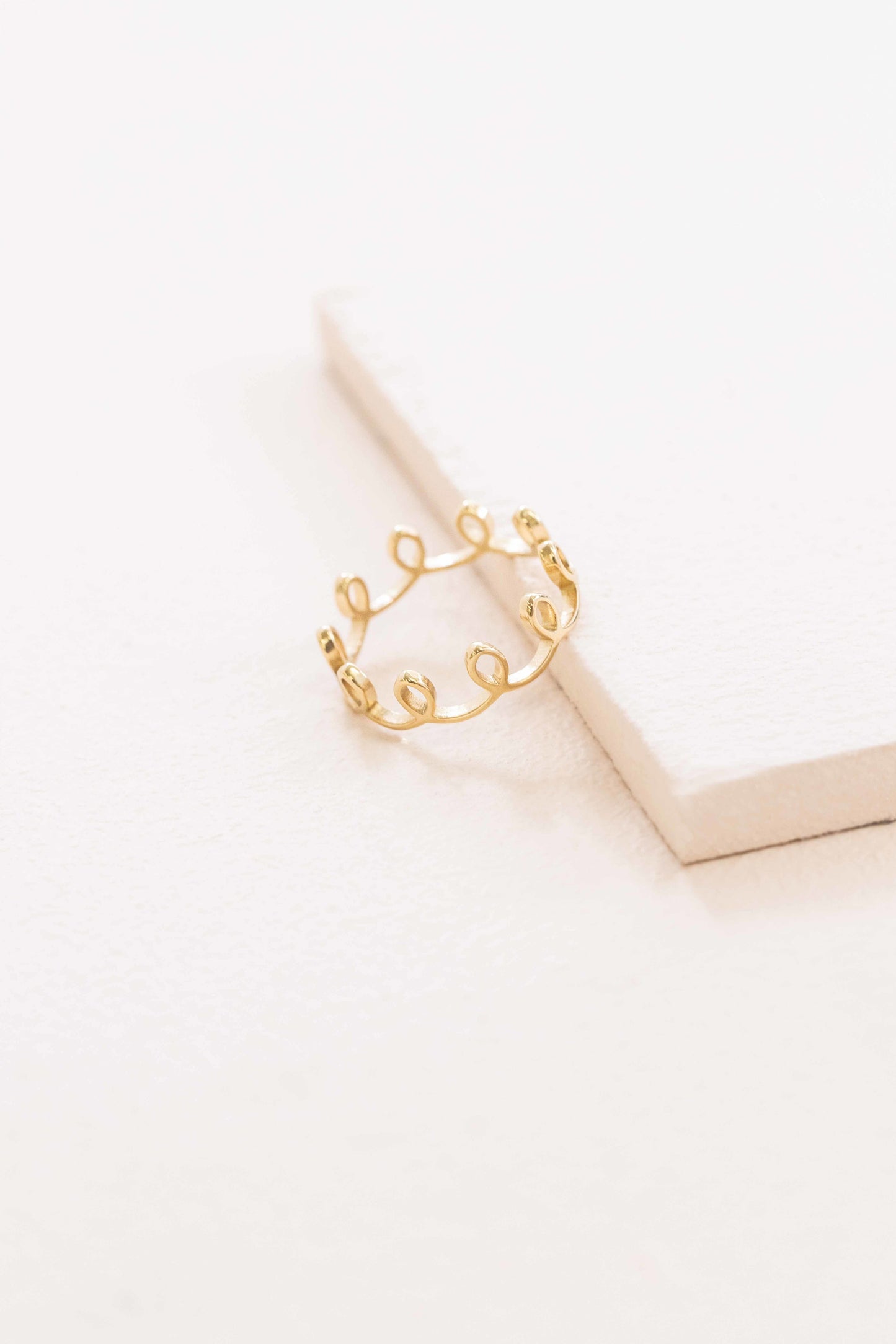 The Royal Ring (14K)