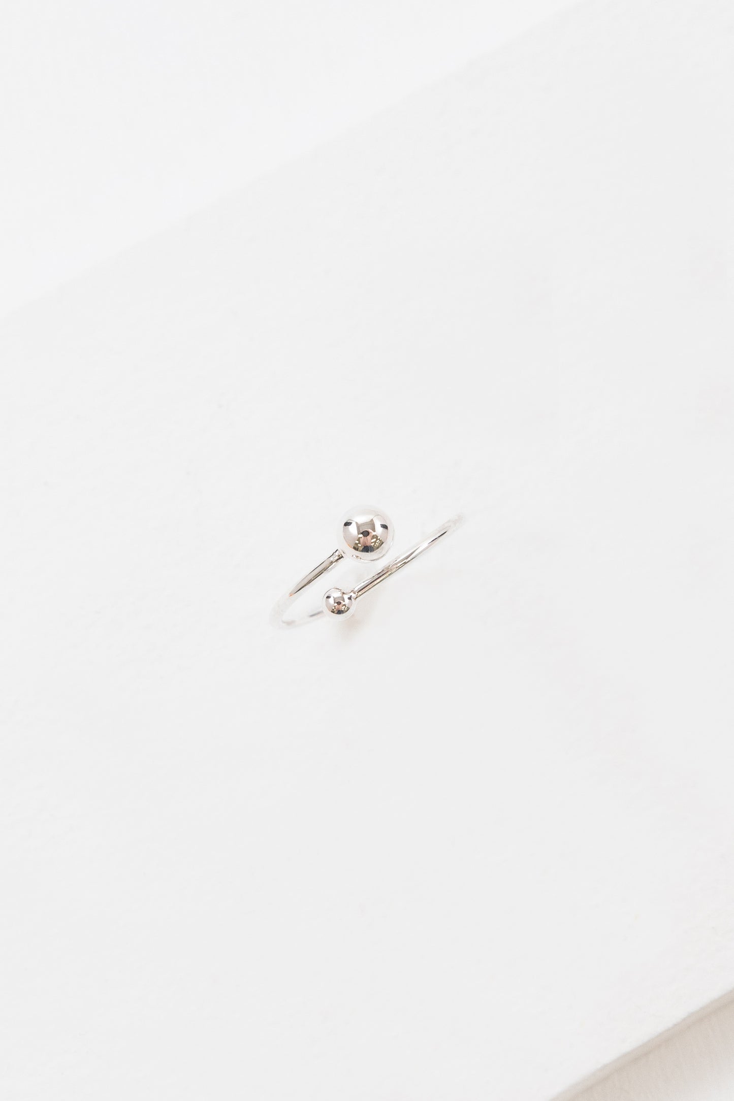 Sphere Wraparound Ring