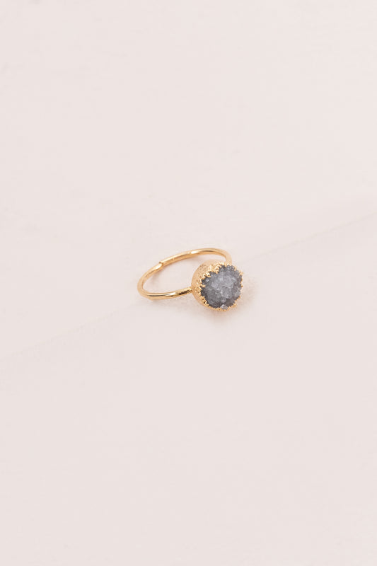Circle Druzy Pinky Ring | Gray Ice (10K)