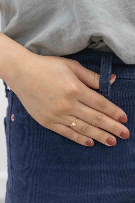 Pixum Delta Stone Ring | White