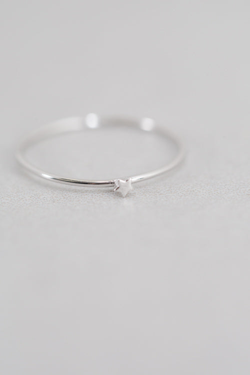Star Speck Ring (sterl.)