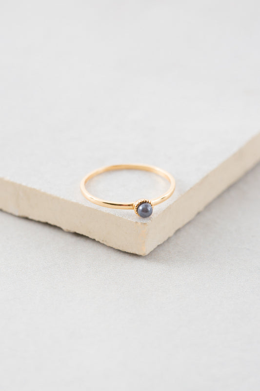 Finer Things Ring | Gray (14K)