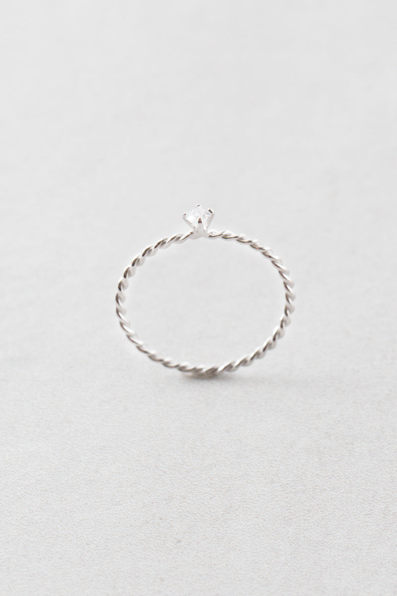 Magnifique Stone Ring (sterl.)