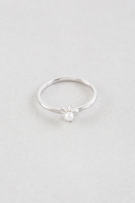 Pearl Lustor Flower Ring (sterl.)