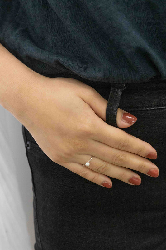 Single Pearl Ring | Silver