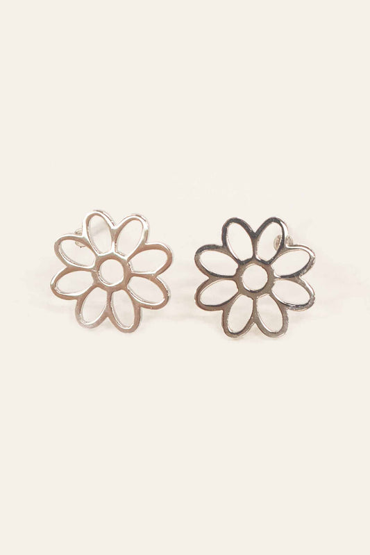 Daisy Outline Stud Earrings | Silver