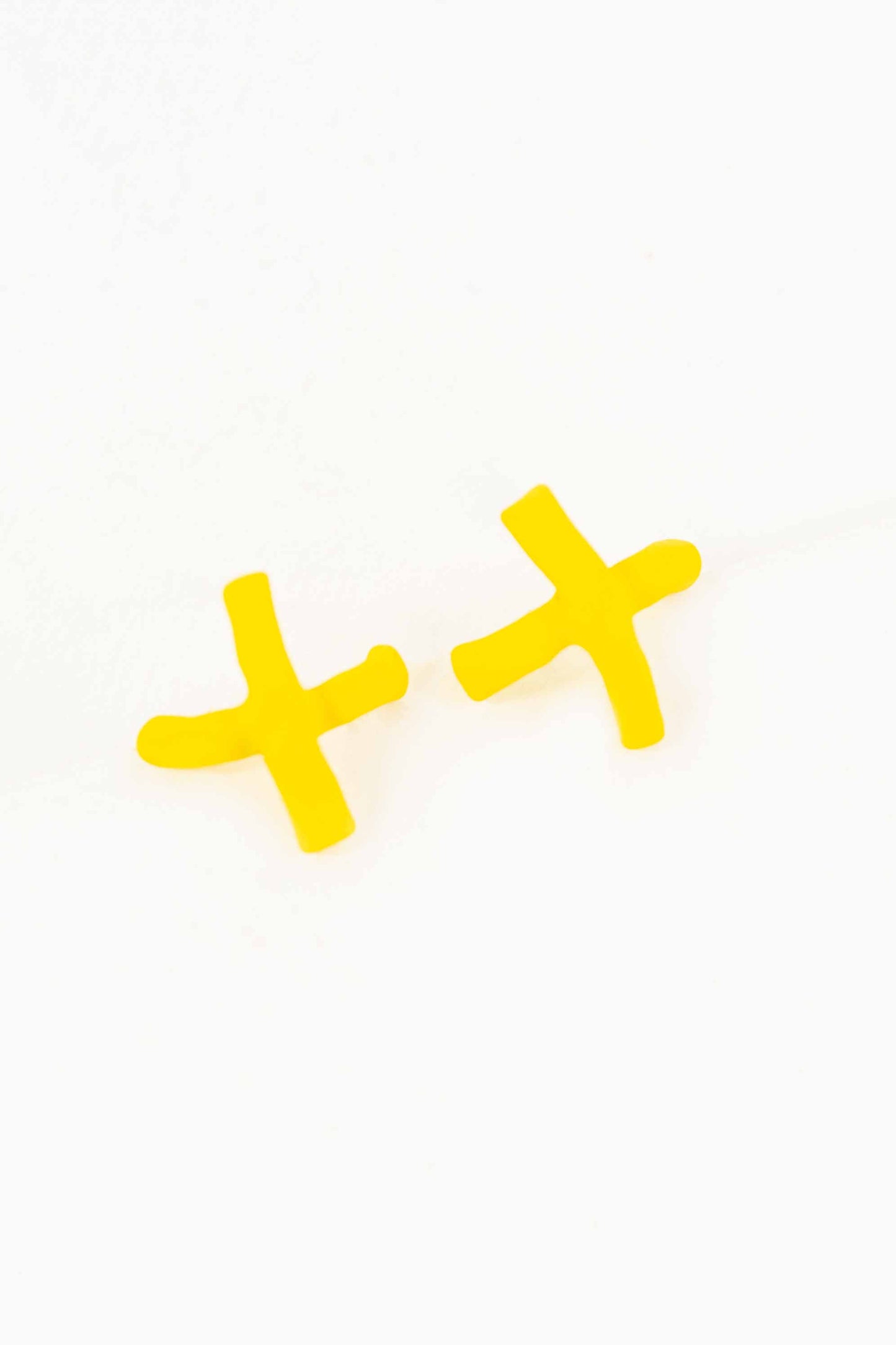 Tic Tac Toe Earrings | Yellow