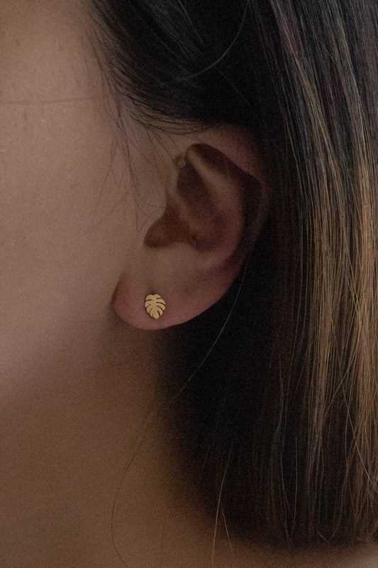 Mini Palm Stud Earrings | Gold