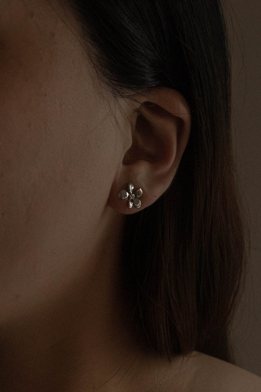 Flower Stud Earrings | Silver