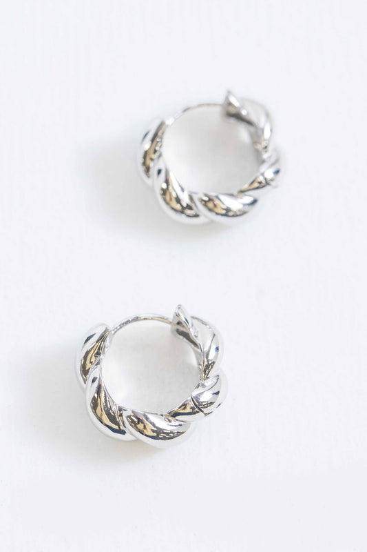 Twist Huggie Hoop Earrings | Silver