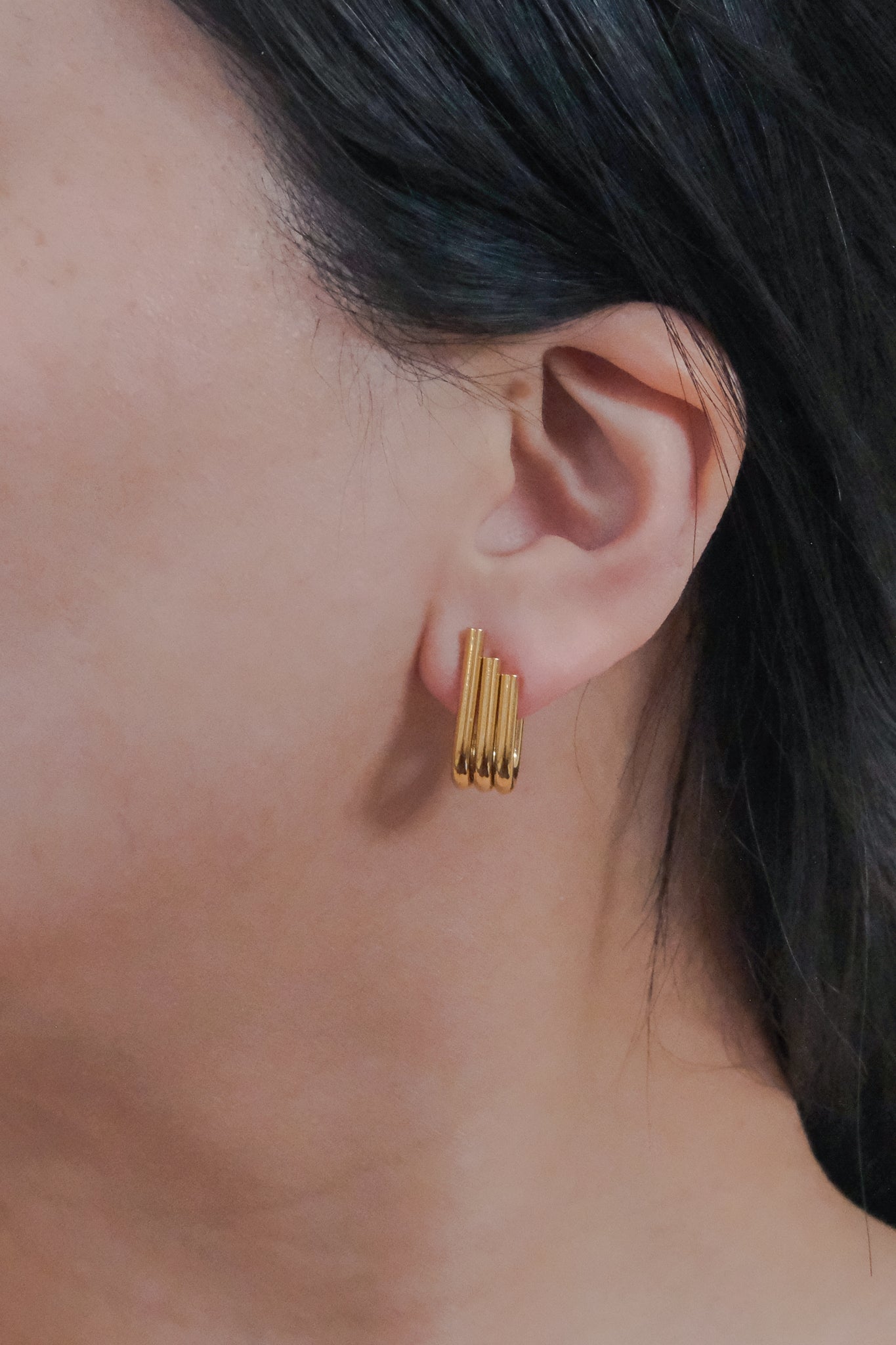 Pipes Stud Earrings | Gold
