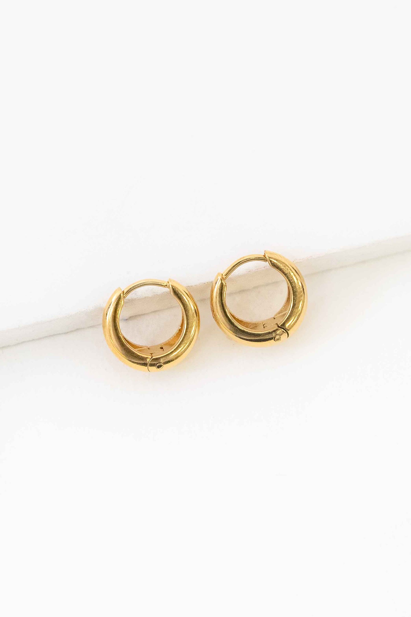 Minimal 14mm Hoop Earrings | Gold