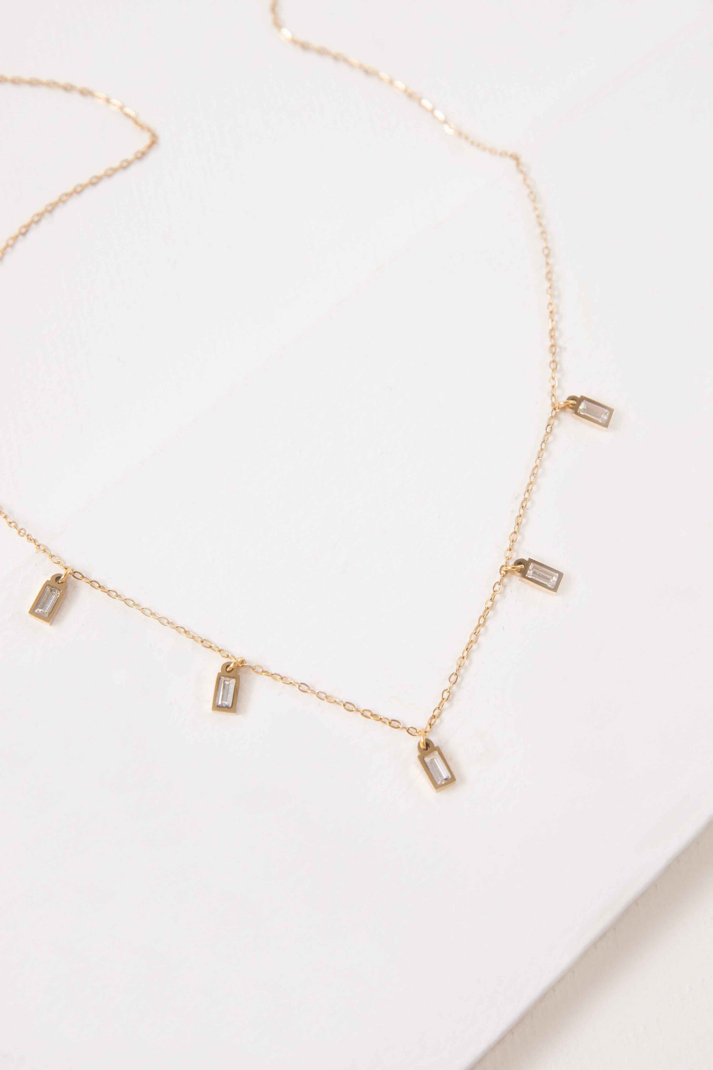 Minimal Rectangle Rhinestone Necklace | Gold