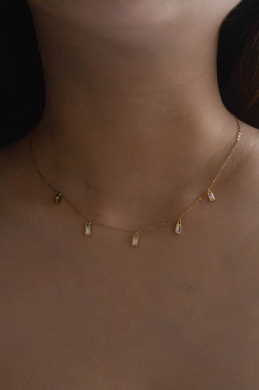 Minimal Rectangle Rhinestone Necklace | Gold