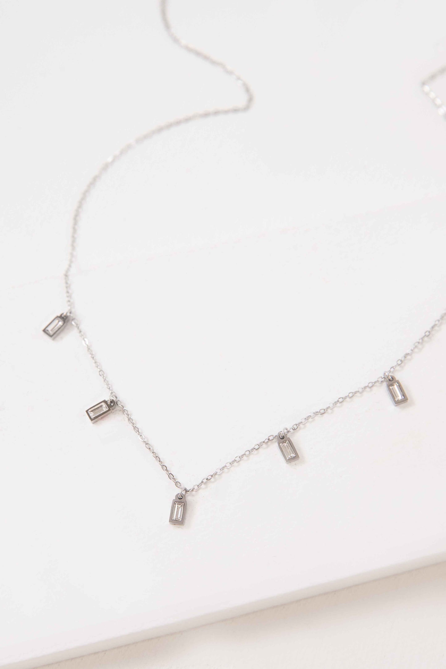 Minimal Rectangle Rhinestone Necklace | Silver