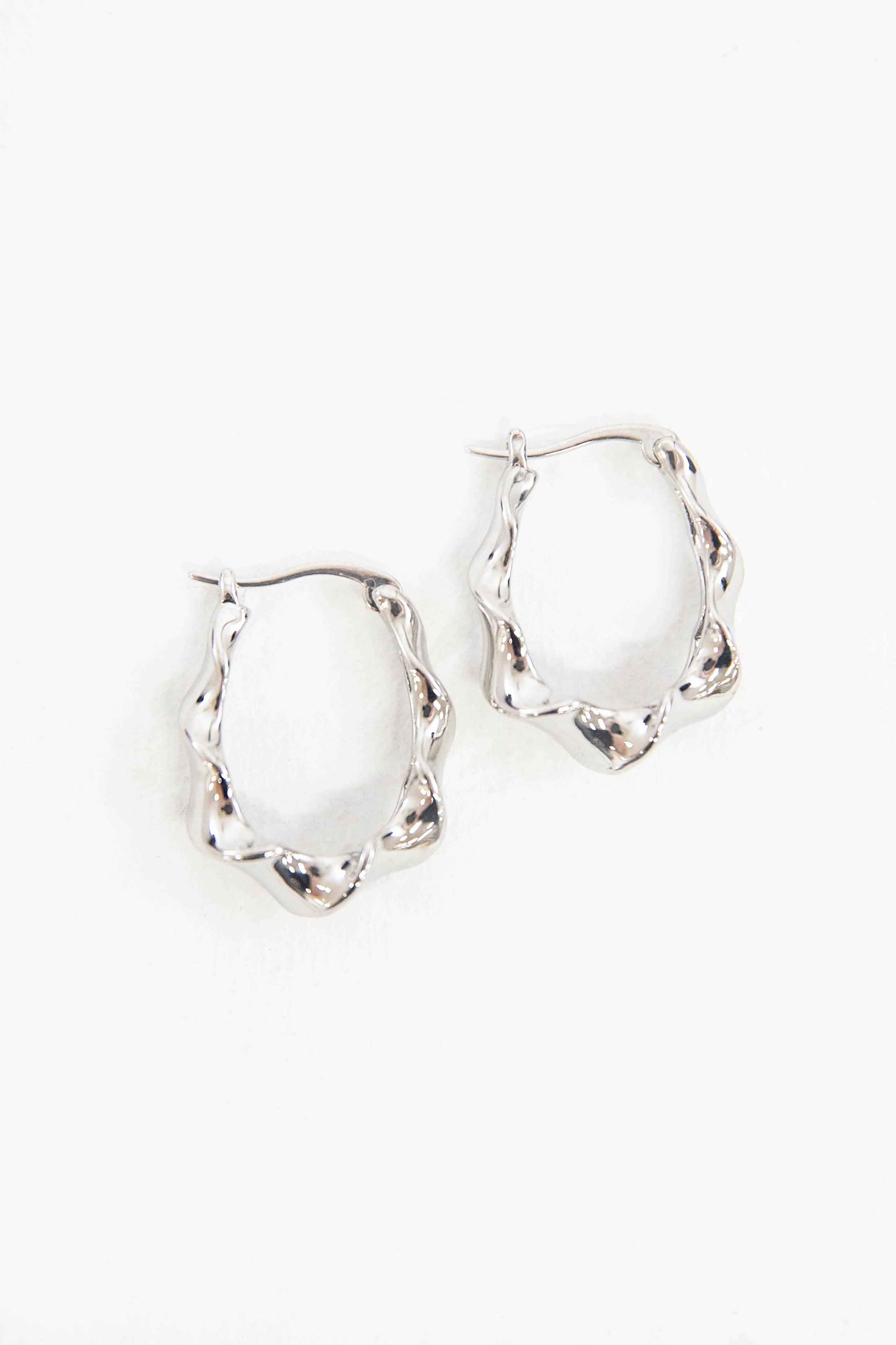 Twisted Hoop Earrings | Silver