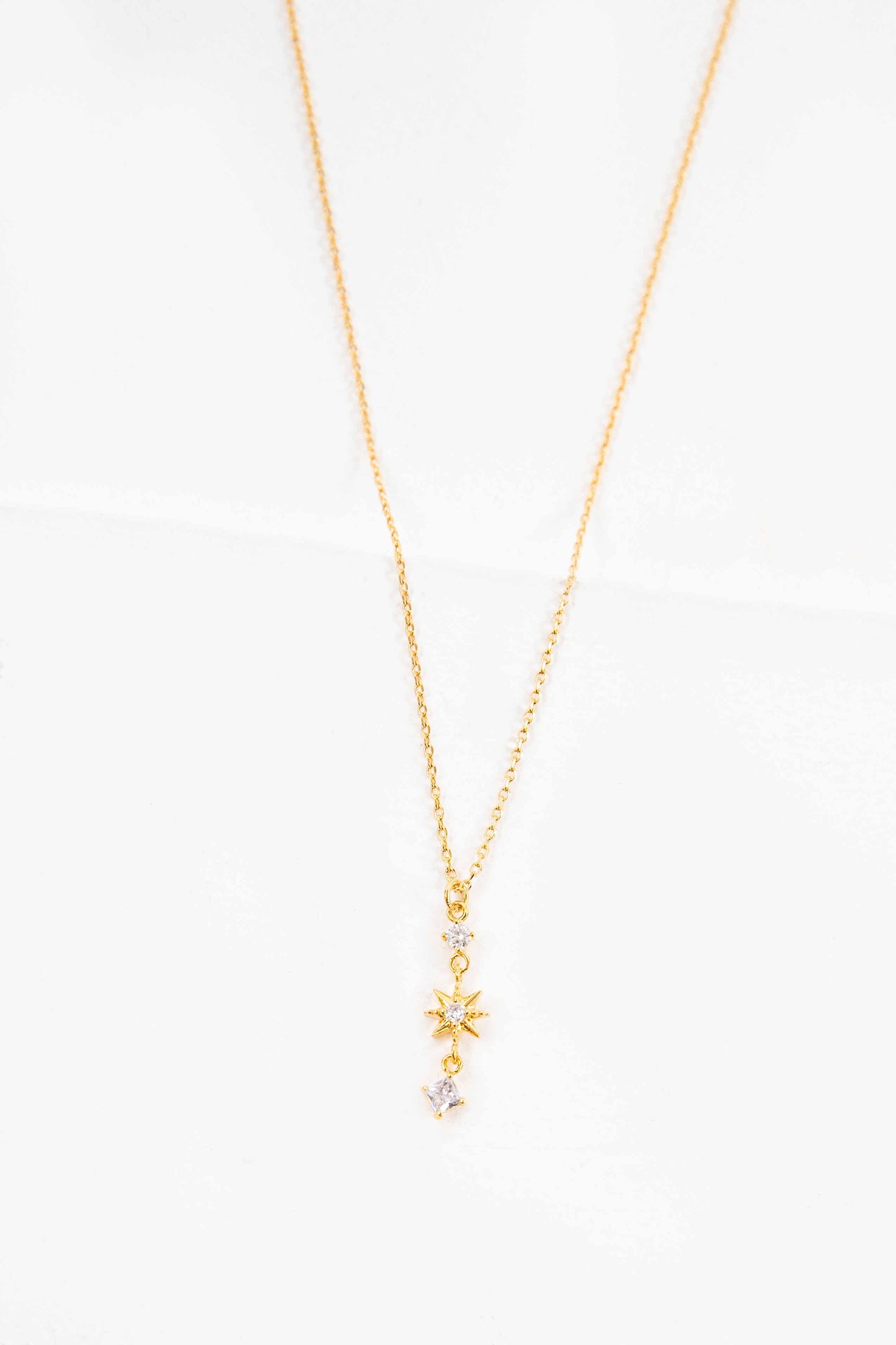 Castor Dangle Necklace | Gold